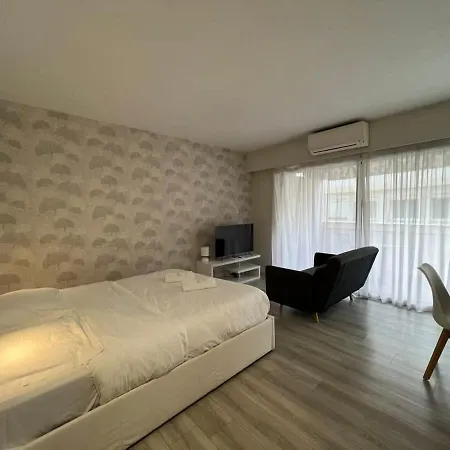 아파트 B057-beau Carre D'or & Proche De La 칸느